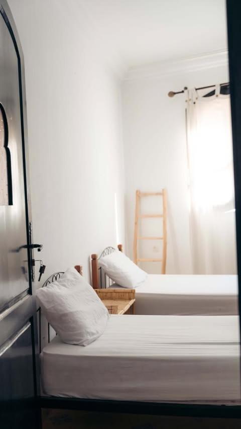 Tamraght Arima Surf Houseホステル エクステリア 写真